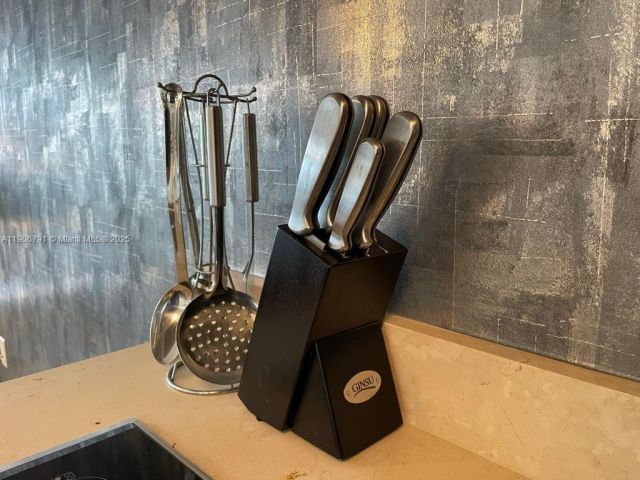 Apartment for rent  Unit #3607 - photo 6738957