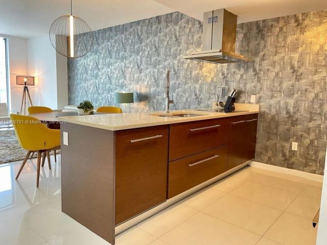 Apartment for rent  Unit #3607 - photo 6738958