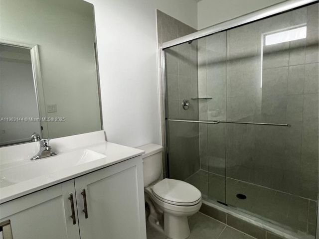 3-bedroom home for rent in Miami - 10030 SW 228th Ter - MondialRealty