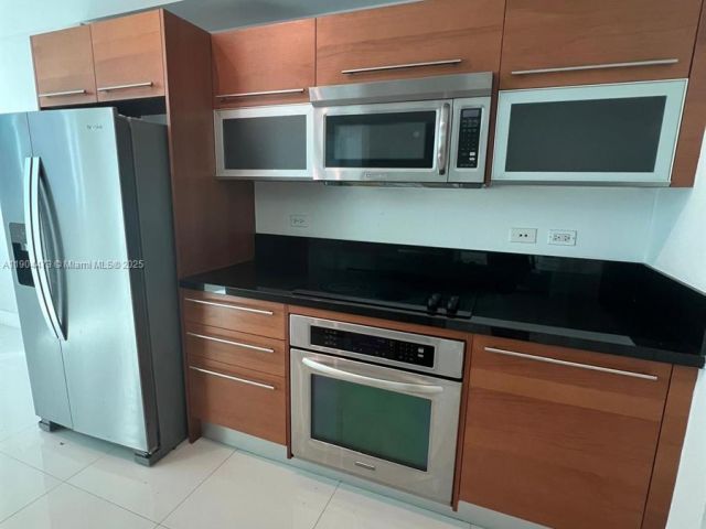 Apartment for sale  Unit #908 - photo 6743314