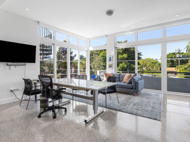 Home for sale at 226 Palm Court - photo 6737344