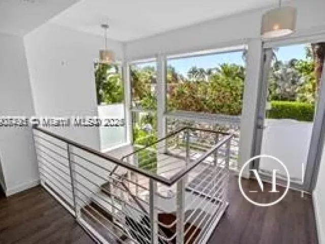 2-bedroom home for sale in Miami Beach - 1600 Michigan Ave 7 - MondialRealty