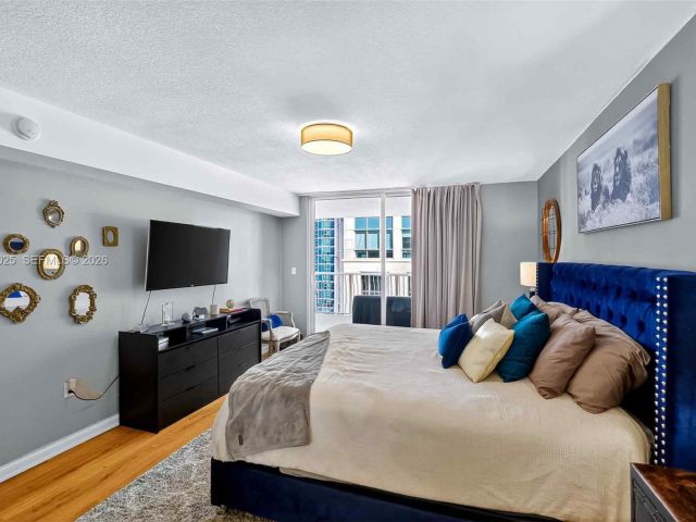 Apartment for sale  Unit #3914 - photo 6767933