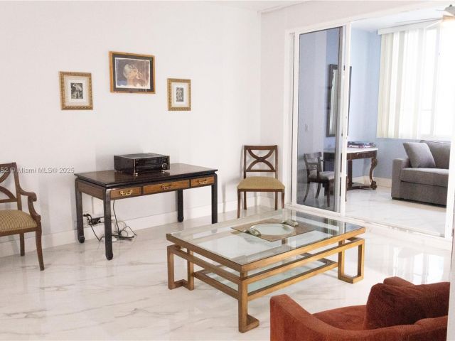 Apartment for sale  Unit #1523 - photo 7430591