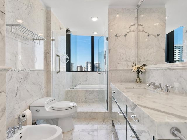 Apartment for rent  Unit #504 - photo 6782028