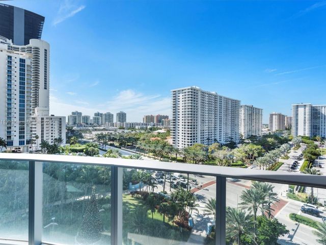 Apartment for rent  Unit #504 - photo 6782031