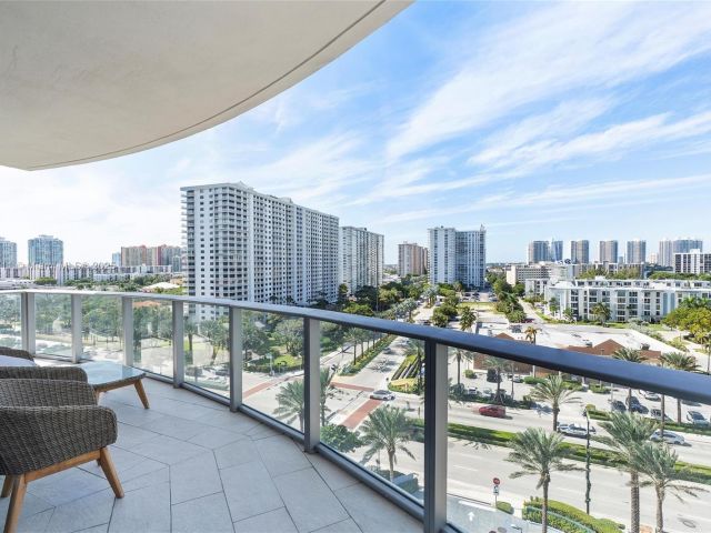 Apartment for rent  Unit #504 - photo 6782037