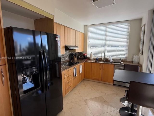 Apartment for sale  Unit #607 - photo 6833944