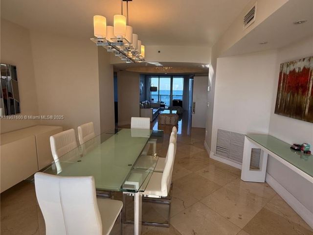 Apartment for sale  Unit #607 - photo 6833945