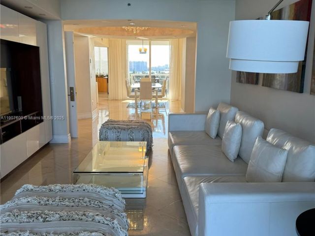 Apartment for sale  Unit #607 - photo 6833953