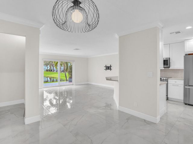 Home for rent at 16207 Sierra Palms Drive - photo 6742719