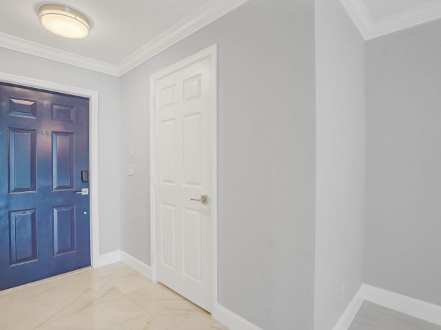 Home for rent at 16207 Sierra Palms Drive - photo 6742728