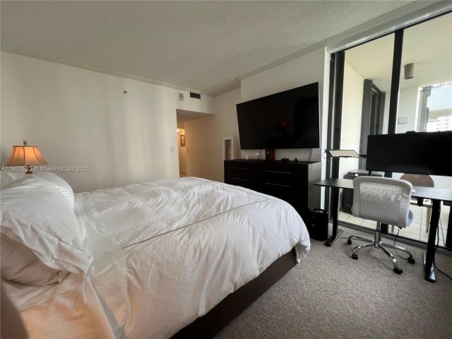 Apartment for sale  Unit #A900 - photo 6743117