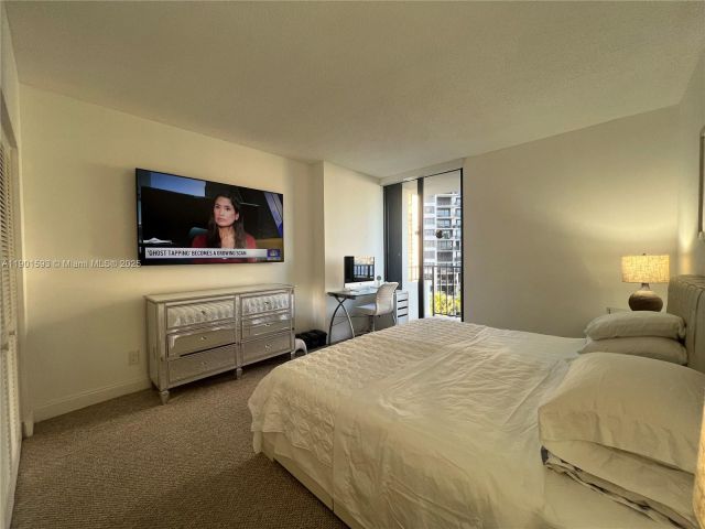 Apartment for sale  Unit #A900 - photo 6743121