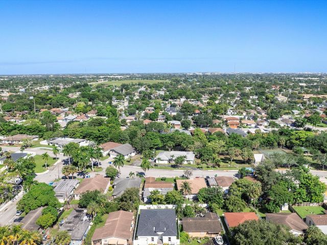 Home for sale at 2860 NW 8th Place - photo 6742735