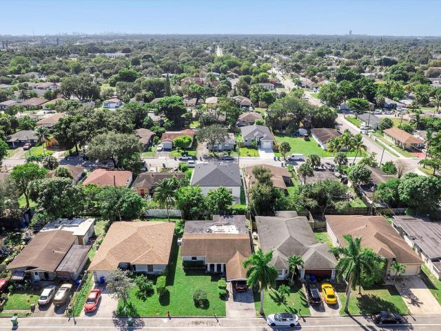 Home for sale at 2860 NW 8th Place - photo 6742742