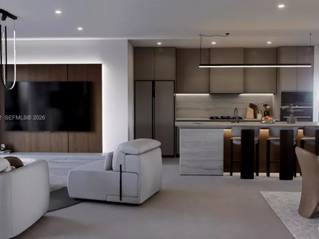 3-bedroom home for sale in Biscayne Park - 950 NE 113th St - MondialRealty