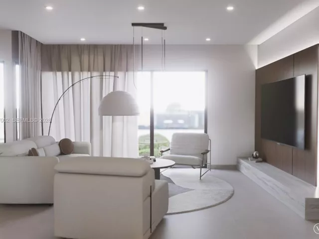 3-bedroom home for sale in Biscayne Park - 950 NE 113th St - MondialRealty