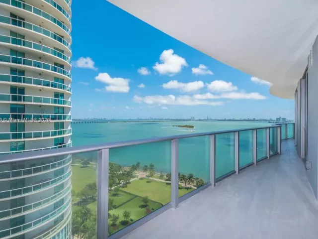 Apartment for rent  Unit #1815 - photo 6752106