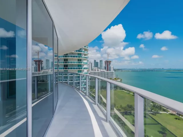 Apartment for rent  Unit #1815 - photo 6752107