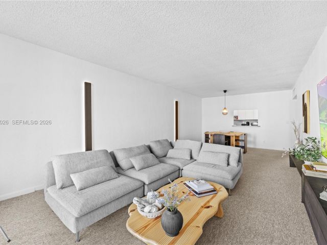 Apartment for sale  Unit #1017 - photo 7444668