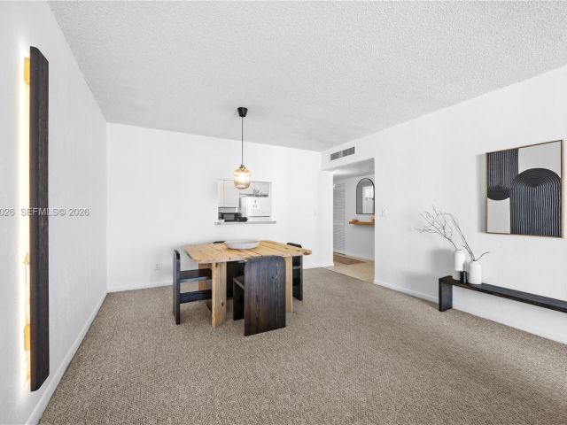 Apartment for sale  Unit #1017 - photo 7444670