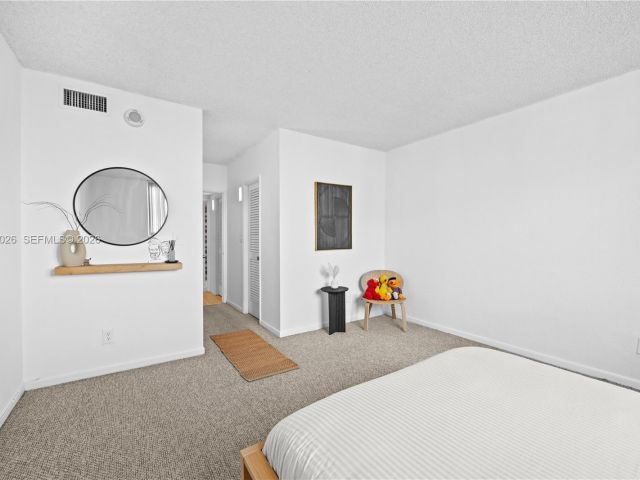 Apartment for sale  Unit #1017 - photo 7444679