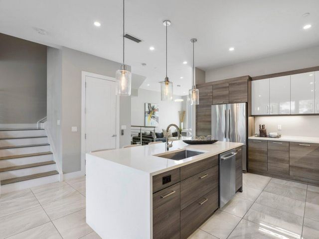 Home for rent at 1841 NW 42nd Drive - photo 6748686