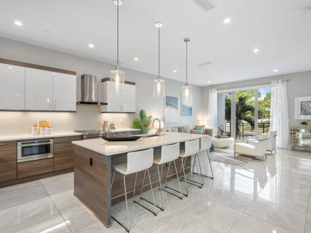 Home for rent at 1841 NW 42nd Drive - photo 6748688