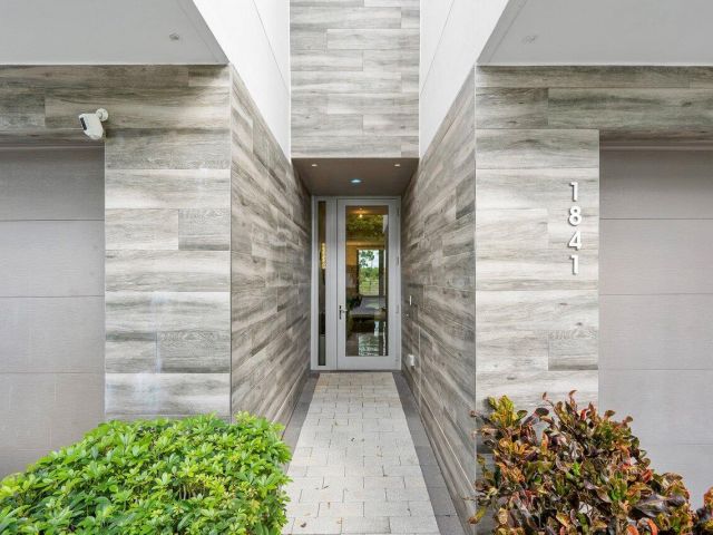 Home for rent at 1841 NW 42nd Drive - photo 6748694