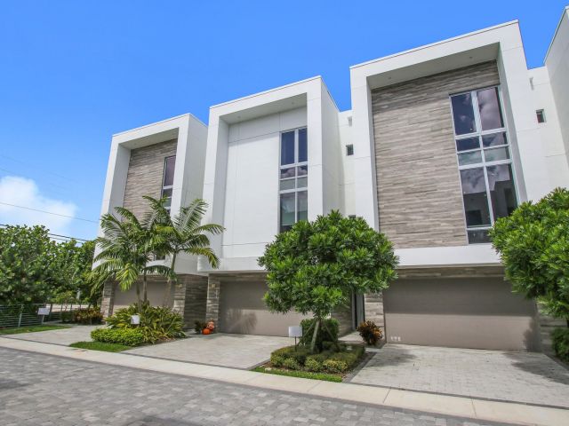 Home for rent at 1841 NW 42nd Drive - photo 6748695