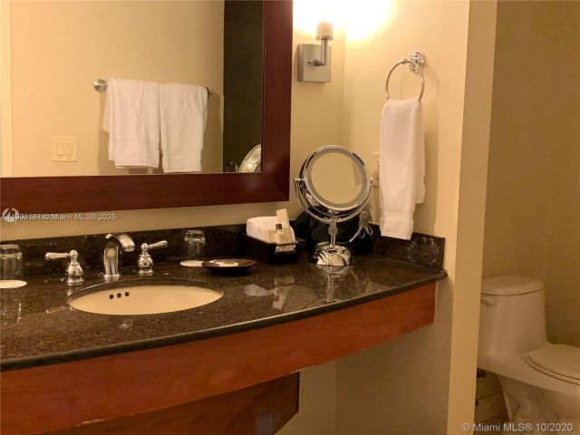 condo for sale in Sunny Isles Beach - 18001 Collins Ave 2908 - MondialRealty