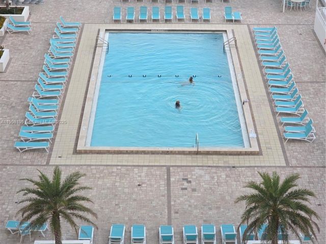 Apartment for rent  Unit #1401 - photo 6807670