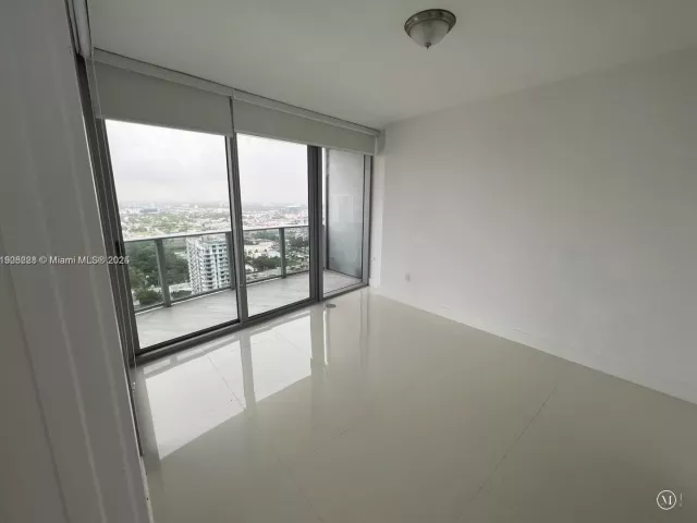 Apartment for sale  Unit #3100 - photo 6743827