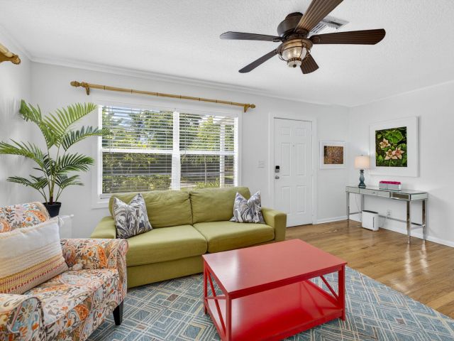 Home for sale at 6916 Garden Avenue - photo 6775124