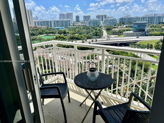 2-bedroom condo for rent in Aventura - 19501 W Country Club Dr 1405 - MondialRealty