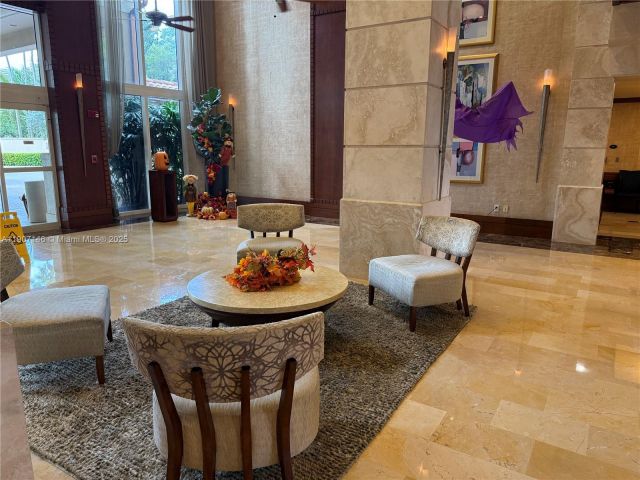 2-bedroom condo for rent in Aventura - 19501 W Country Club Dr 1405 - MondialRealty