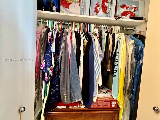 Apartment for sale  Unit #14M - photo 7428695