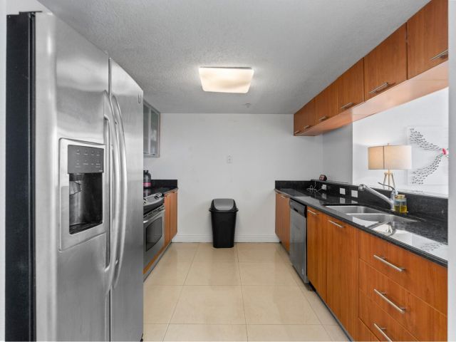 Apartment for sale  Unit #3802 - photo 6757117