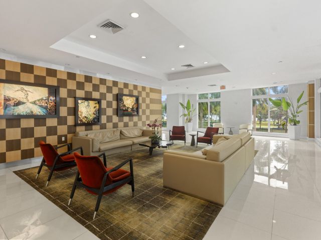 Apartment for sale  Unit #3802 - photo 6757121