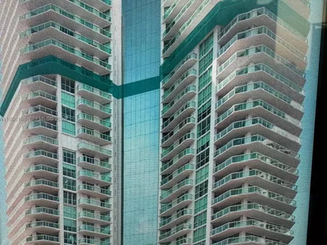 2-bedroom condo for sale in Sunny Isles Beach - 16400 Collins Ave 2342 - MondialRealty