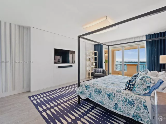 3-bedroom condo for rent in Miami Beach - 5142 Fisher Island Dr 5142 - MondialRealty