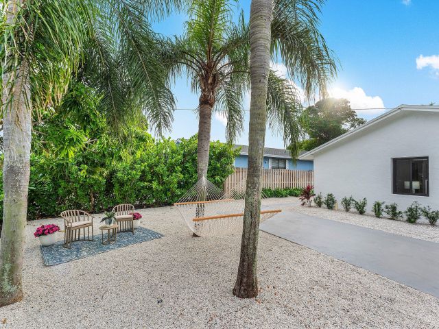 Home for sale at 608 SE 2nd Avenue - photo 6764768