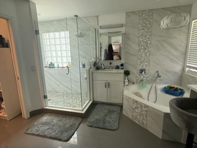 Home for rent at 6000 Adriatic Way - photo 6914671