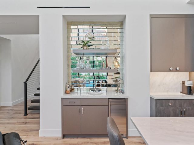 Home for rent at 214 28th Street - photo 6745258