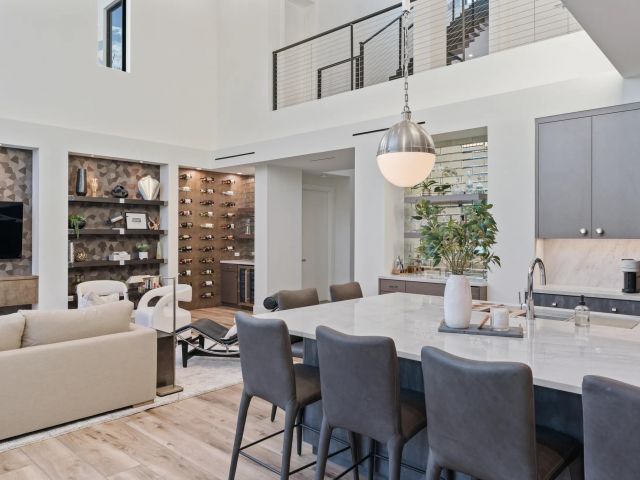 Home for rent at 214 28th Street - photo 6745261