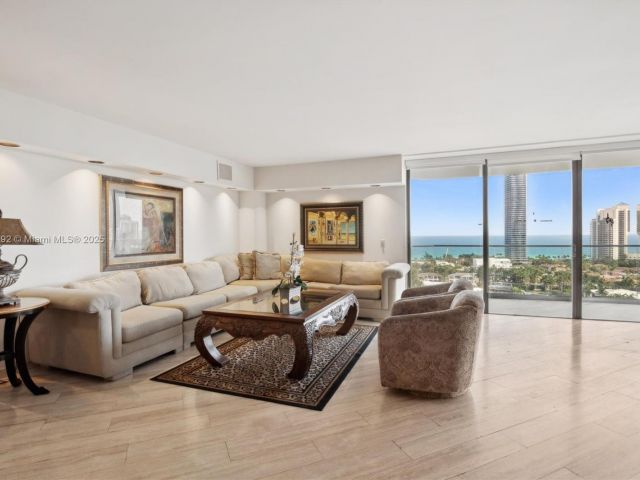 Apartment for sale  Unit #20H - photo 6744805