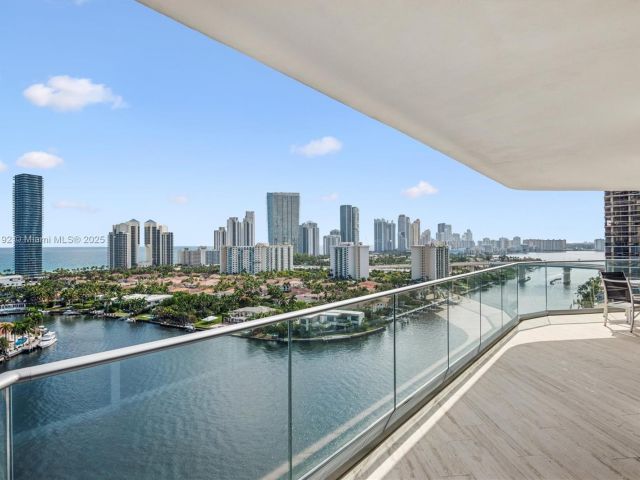 Apartment for sale  Unit #20H - photo 6744810