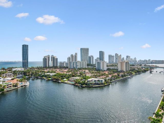 Apartment for sale  Unit #20H - photo 6744811