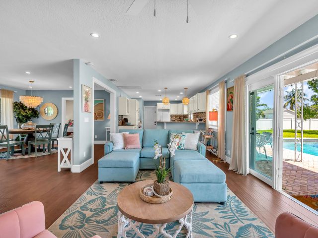 Home for sale at 1124 Carambola Circle - photo 6745276